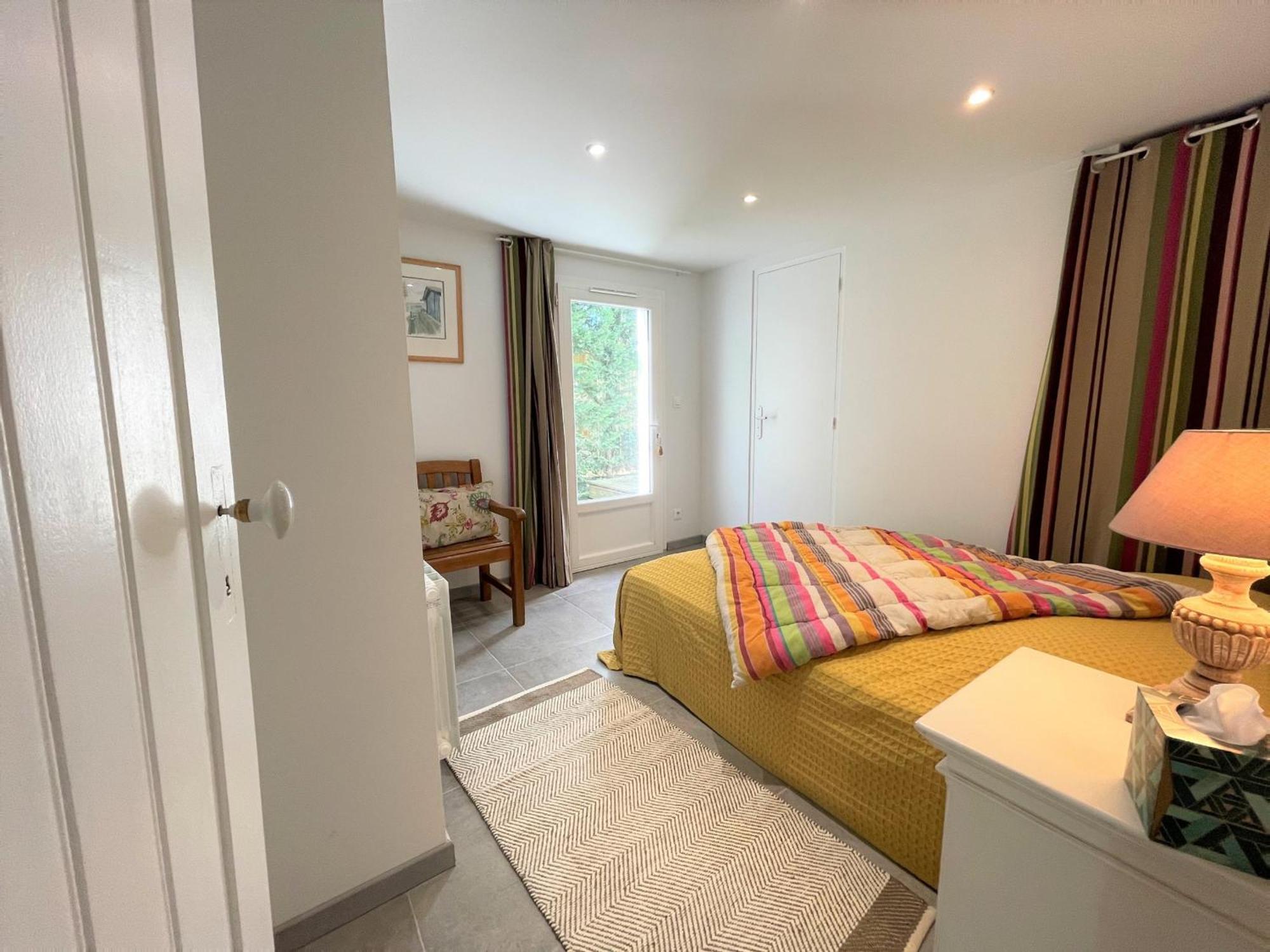 Maison Arcachon, 5 Pieces, 8 Personnes - Fr-1-420-100 Holiday home Arcachon